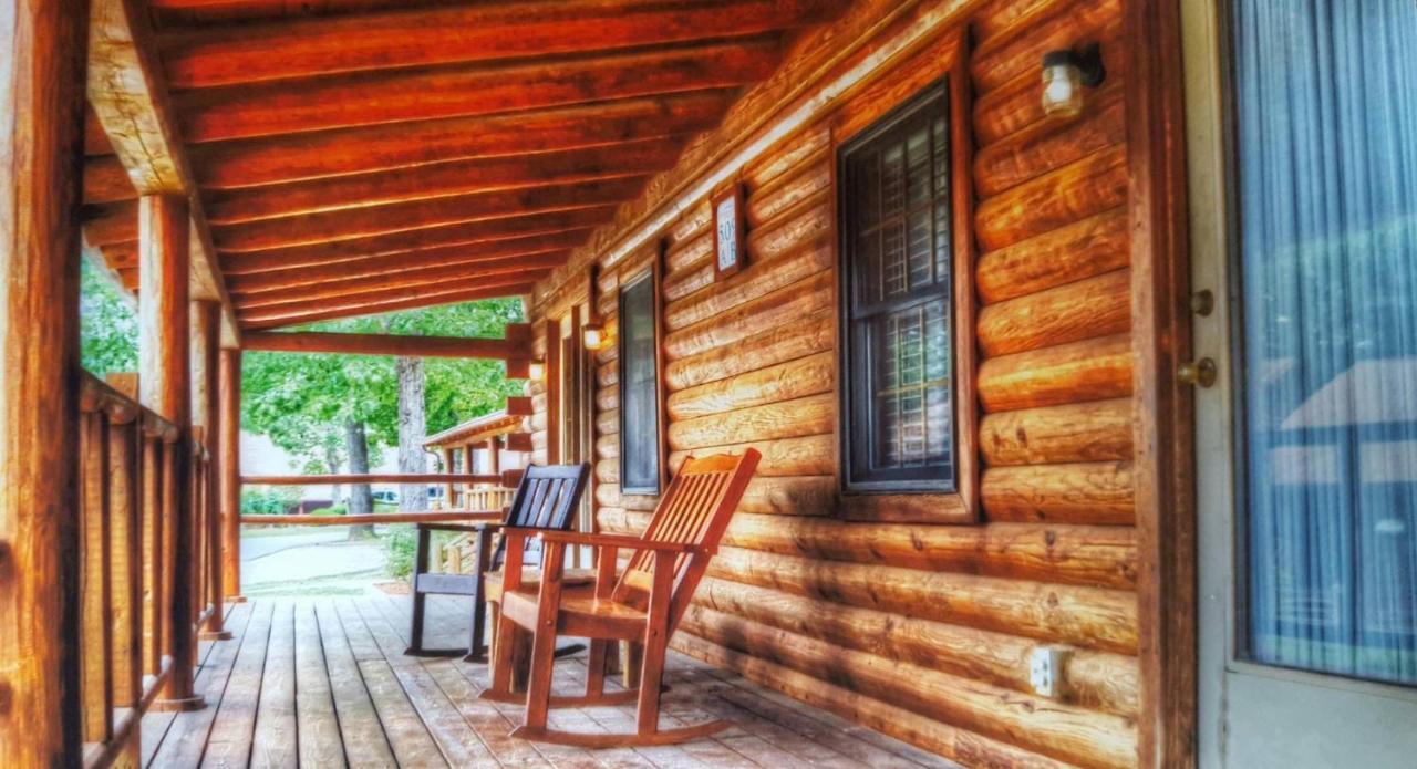 Crown Lake Resort & Spa Horseshoe Bend エクステリア 写真