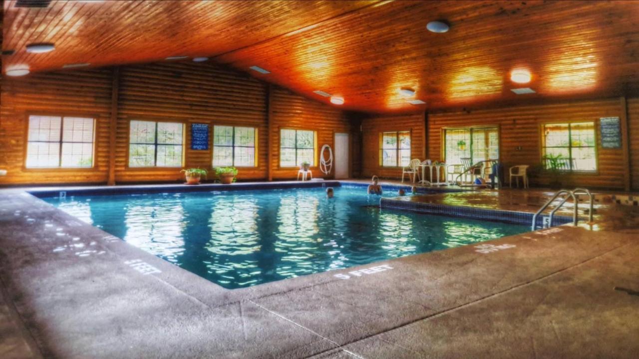 Crown Lake Resort & Spa Horseshoe Bend エクステリア 写真